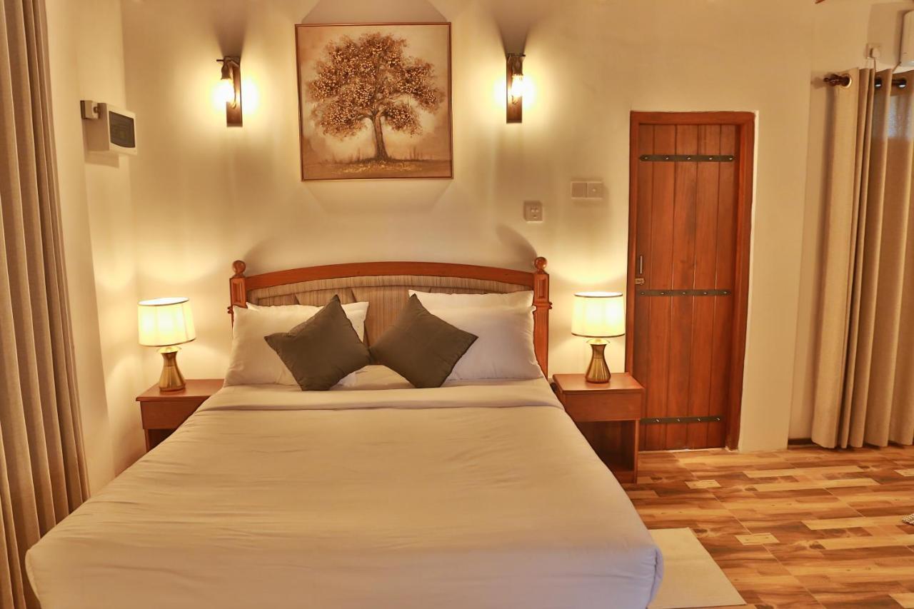Tepraas Sigiriya Hotel Exterior photo